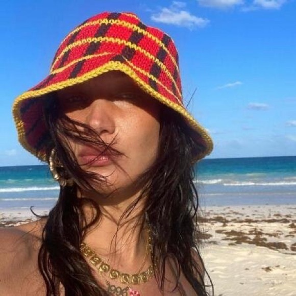 NWOT Memorial Day Racer Plaid Crochet Bucket Hat. Size: Small - Picture 1 of 8